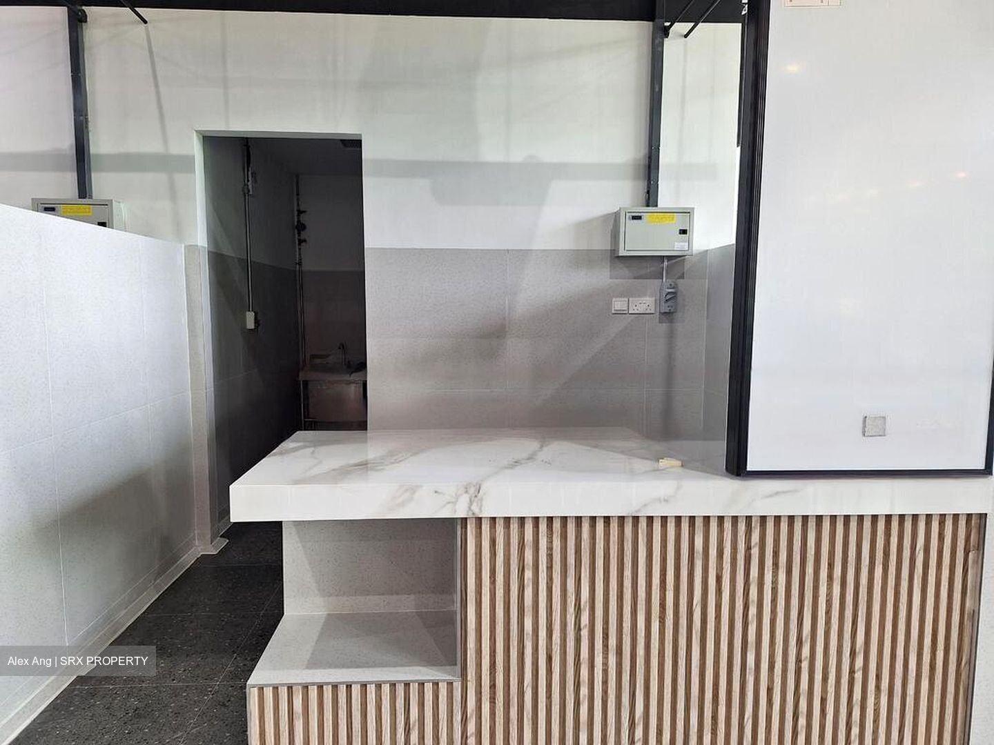 Science Park Drive (D5), Retail #483289731